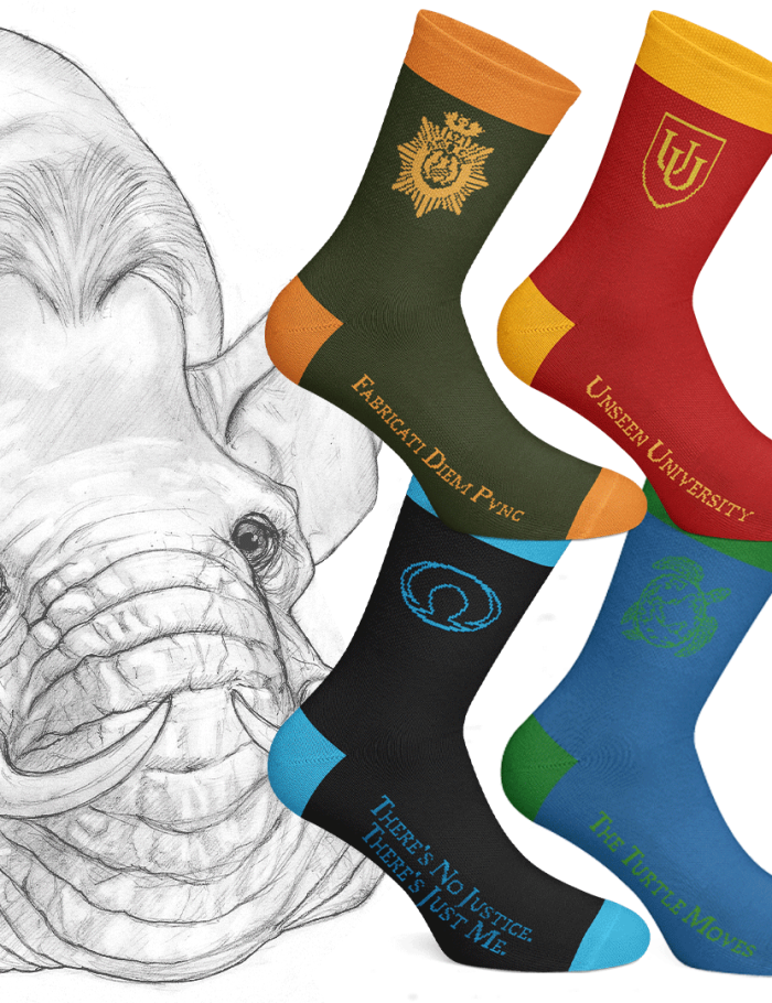 Discworld socks set of 4 coloured designs. Size 4 – 7 includes the Turtle Moves in blue and green.